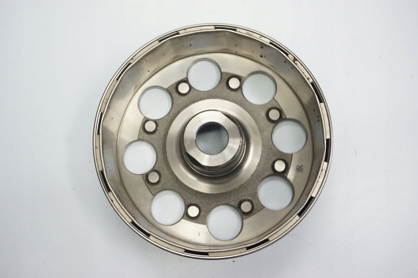 SUZUKI GSR 750 11-16 Polrad Schwungrad Rotor Flywheel 5