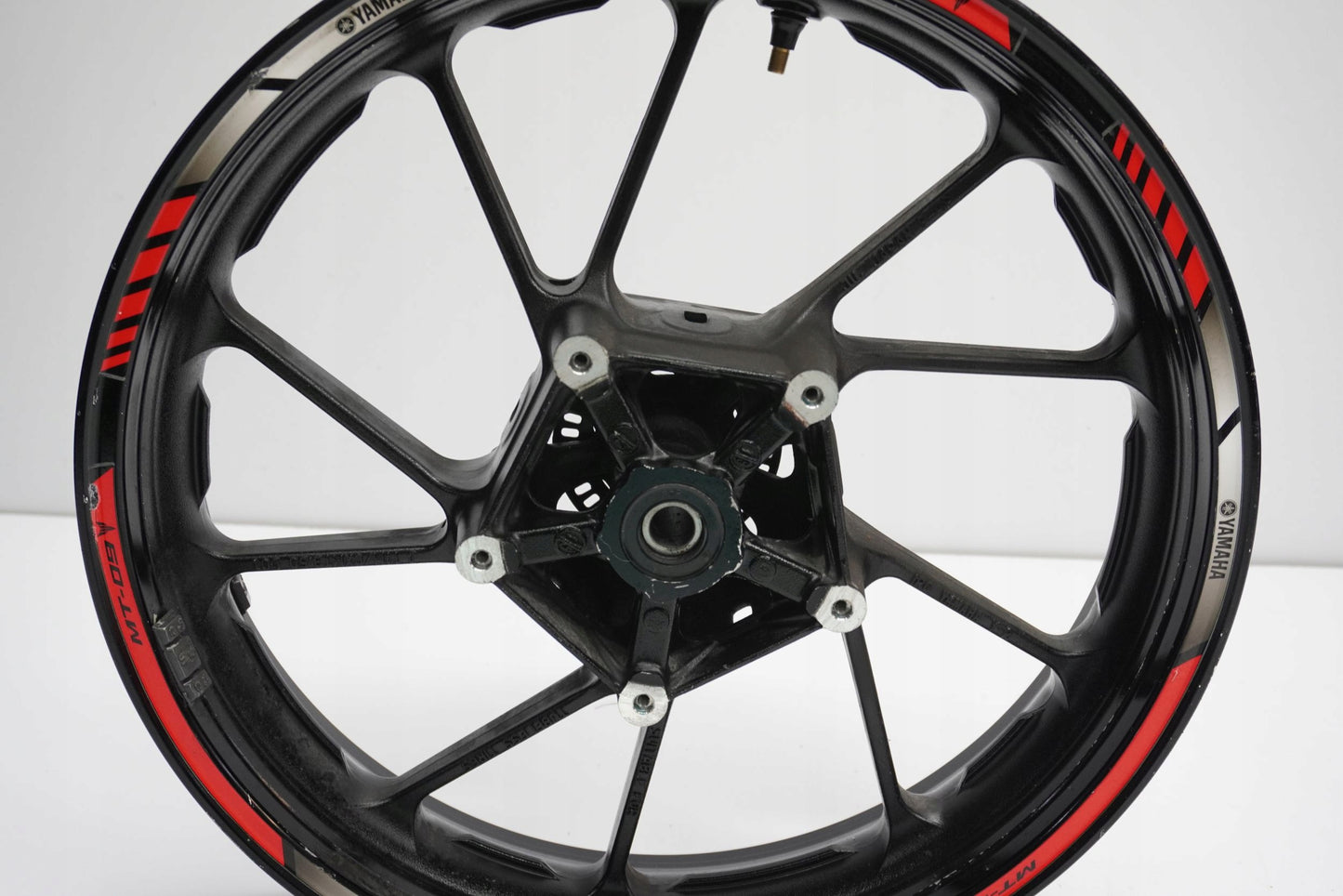 YAMAHA MT-09 TRACER 15-17 Felge vorne Wheel Vorderrad 10