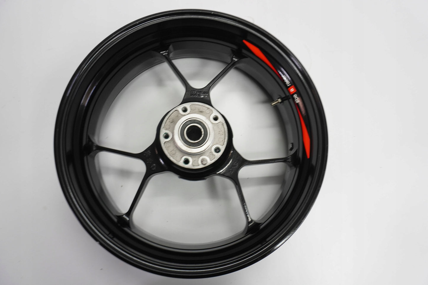 APRILIA SHIVER 900 17- Felge hinten Wheel Hinterrad 9