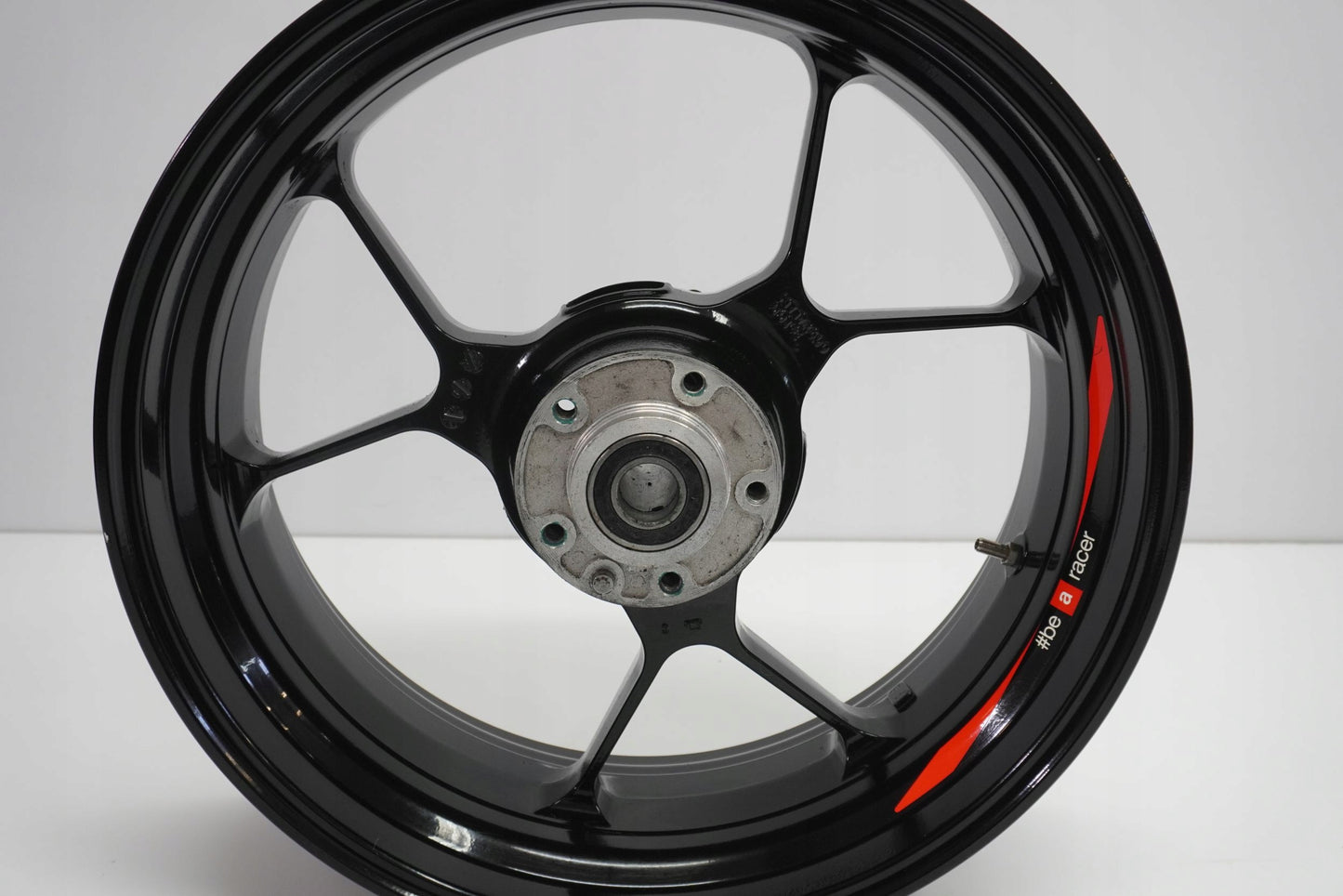 APRILIA SHIVER 900 17- Felge hinten Wheel Hinterrad 6