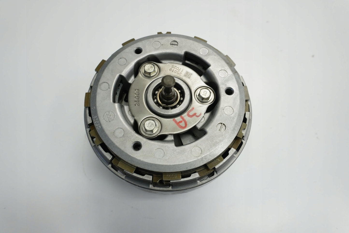 DUCATI SUPERSPORT S 937 17- Kupplung Kupplungskorb Clutch 7