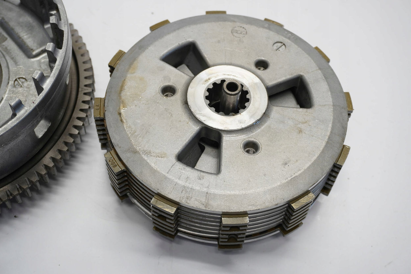 KAWASAKI Z 650 20-22 Kupplung Kupplungskorb Clutch 7