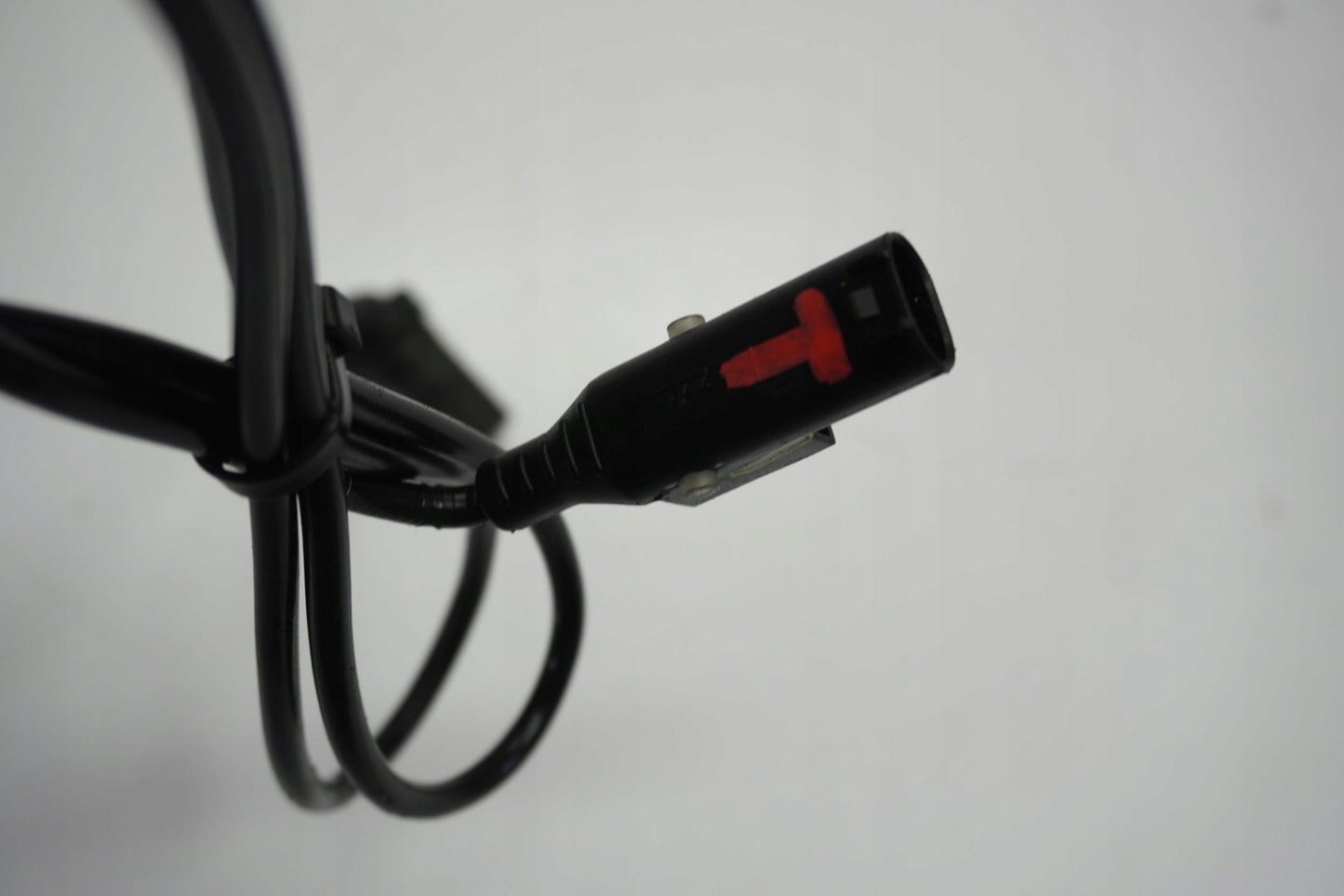 APRILIA SHIVER 900 17- ABS Sensor hinten 2