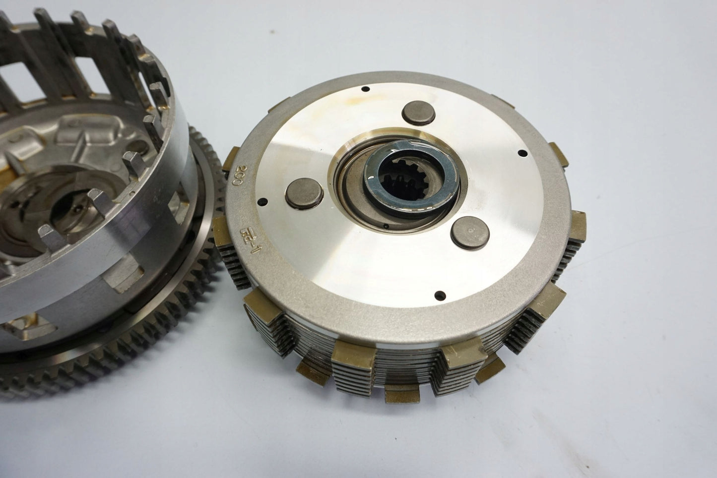 YAMAHA YZF-R6 RJ11 06-07 Kupplung Kupplungskorb Clutch 7