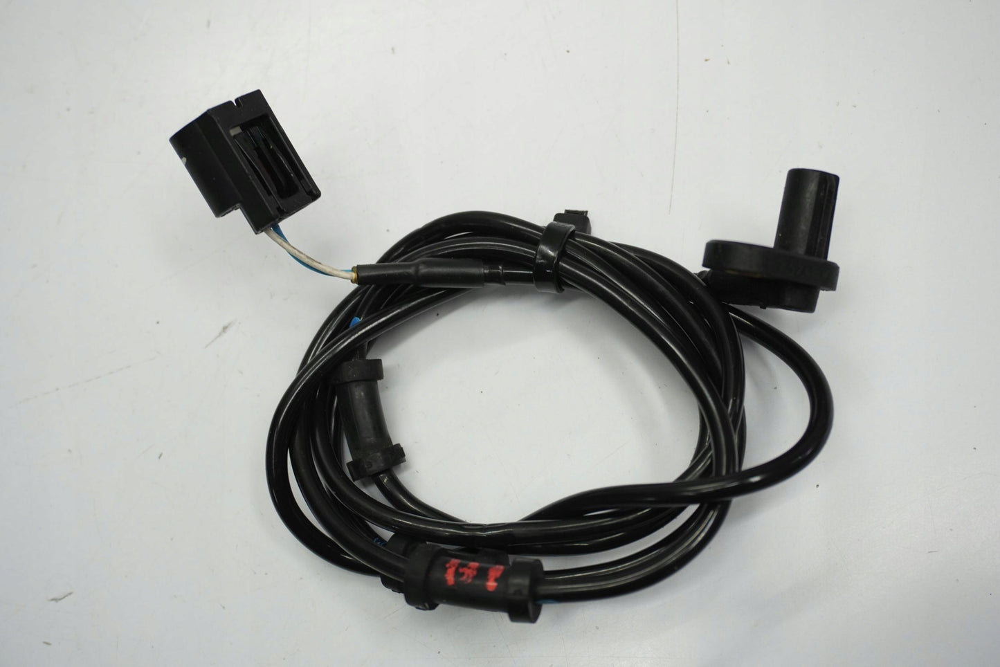 HONDA CBR 1000 RR SC77 17-19 ABS Sensor hinten 8