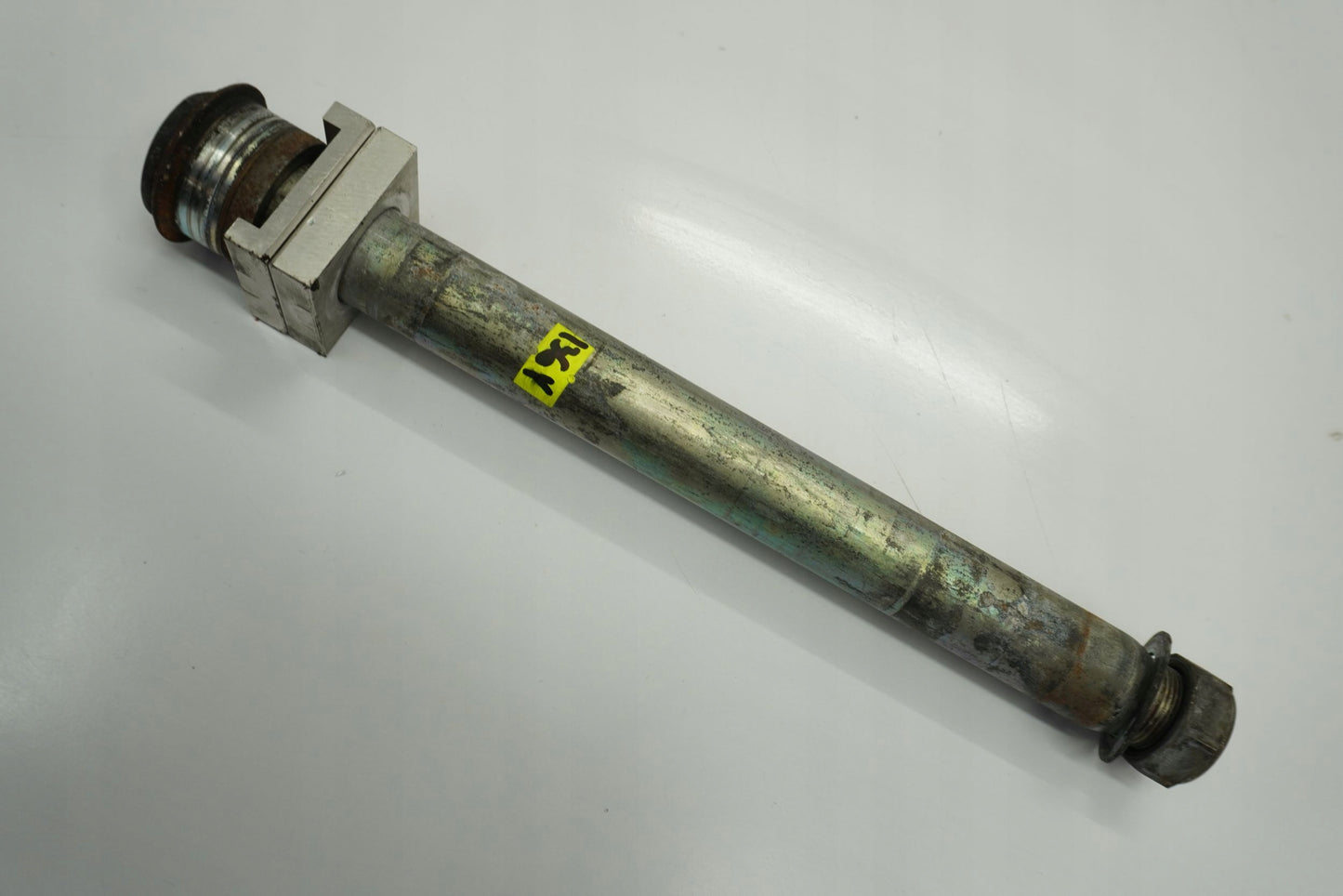 YAMAHA TRACER 9 GT 21- Hinterachse Achse hinten Radachse rear axle 6
