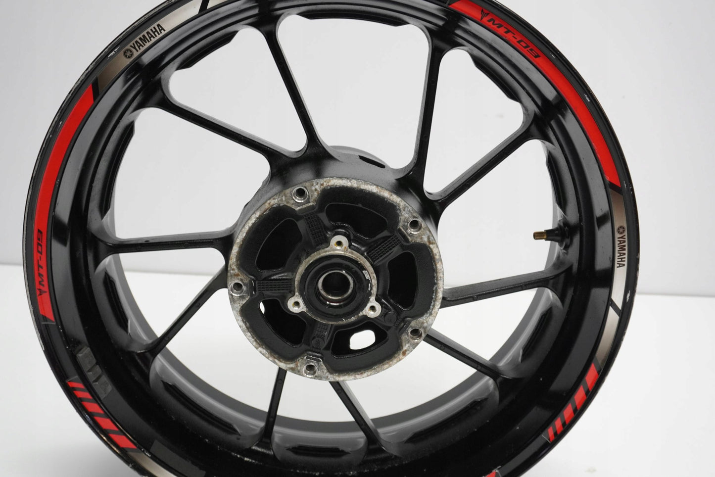 YAMAHA MT-09 TRACER 15-17 Felge hinten Wheel Hinterrad 10