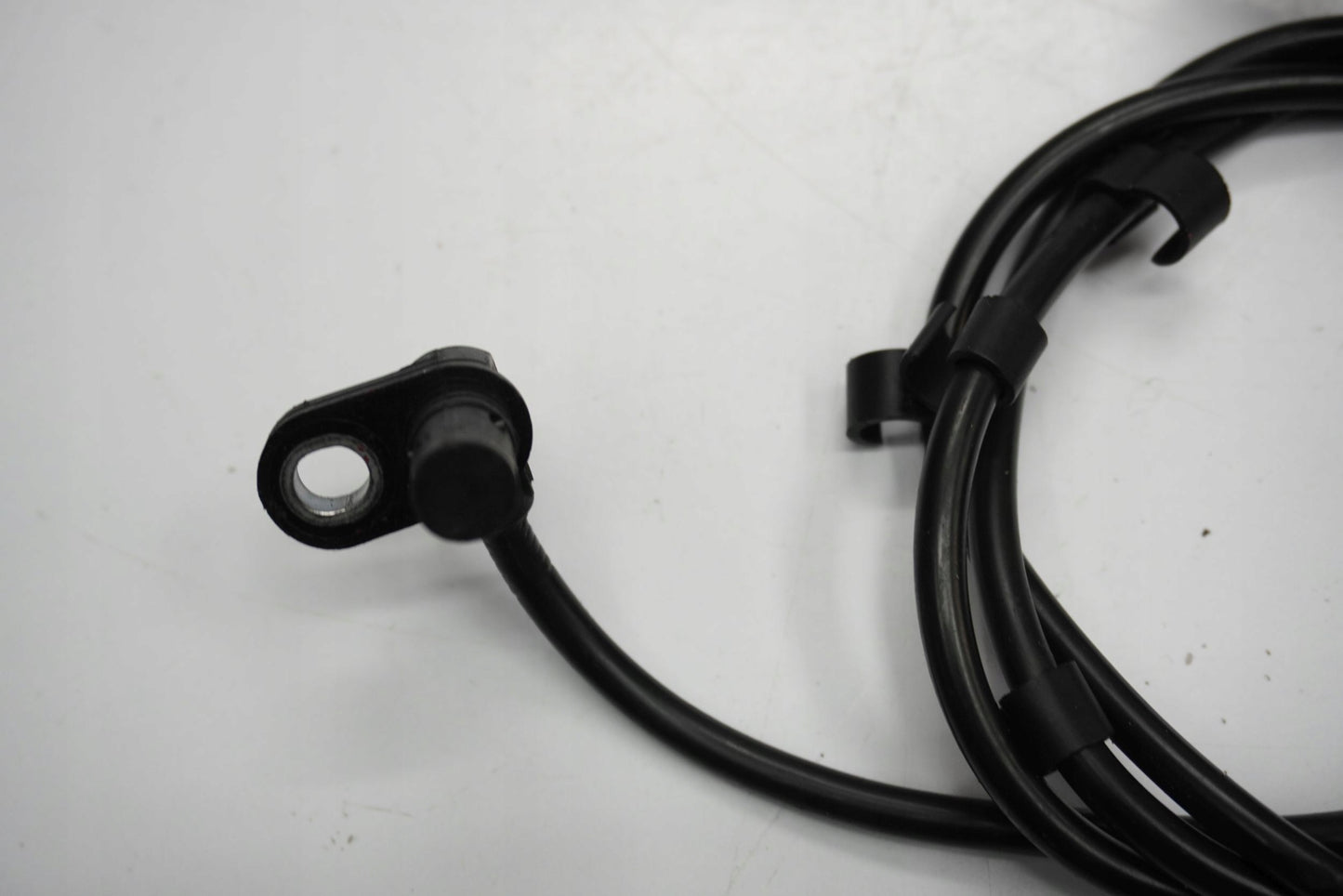 DUCATI DIAVEL 1200 11-13 ABS Sensor vorne 8