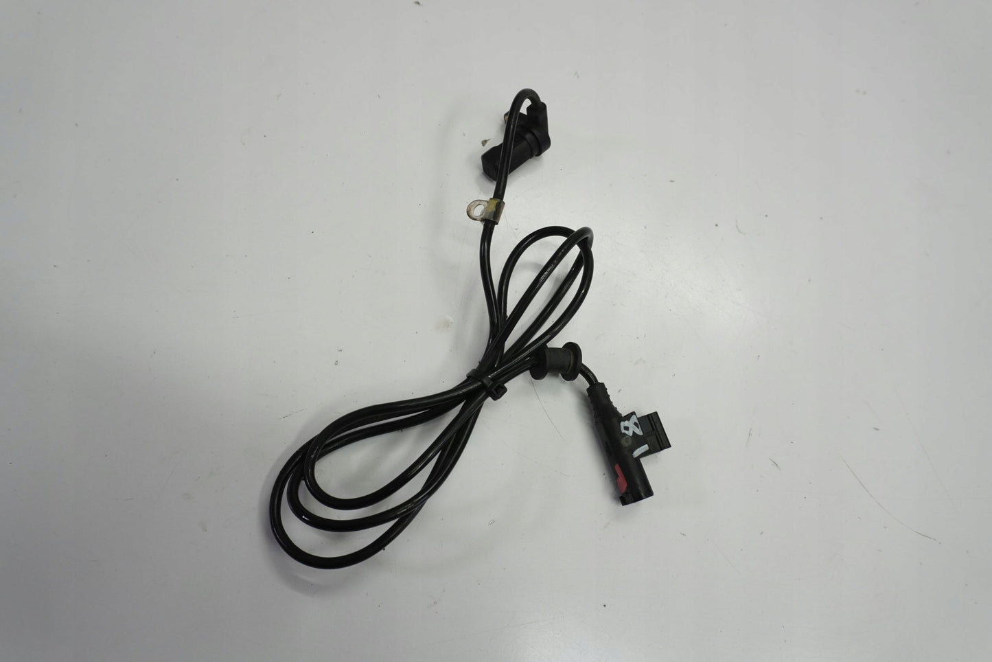 APRILIA SHIVER 900 17- ABS Sensor vorne 6