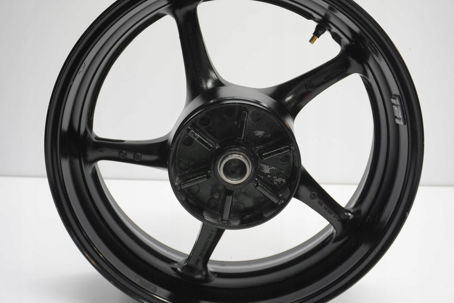 YAMAHA YZF-R6 RJ11 06-07 Felge hinten Wheel Hinterrad 10