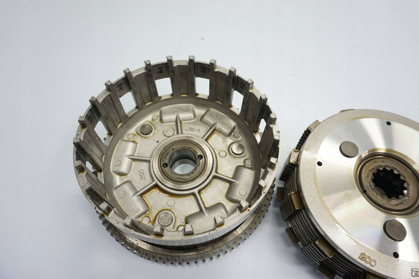YAMAHA YZF-R6 RJ11 06-07 Kupplung Kupplungskorb Clutch 9