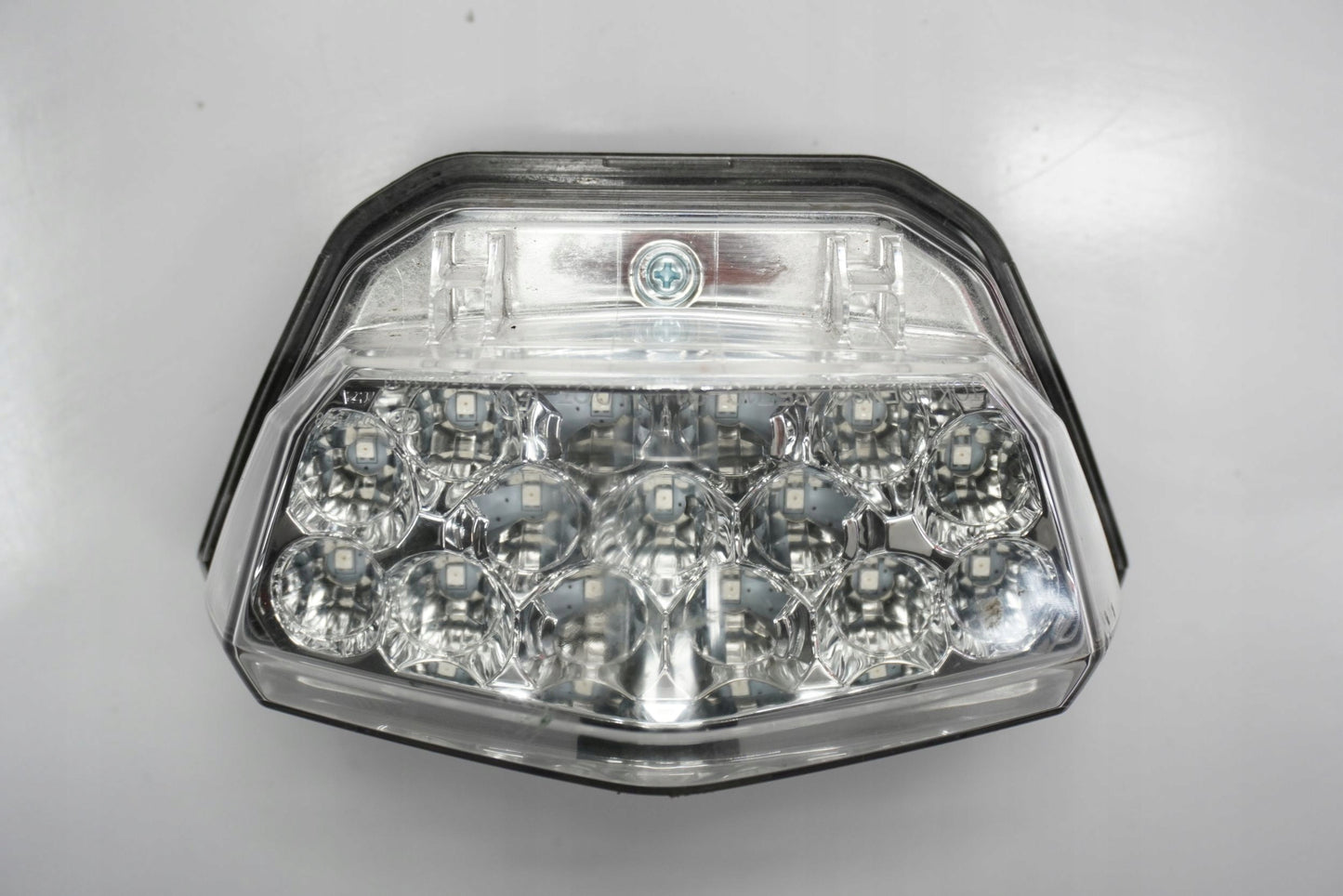 SUZUKI DL 1050 V-STROM 20- Rücklicht 9