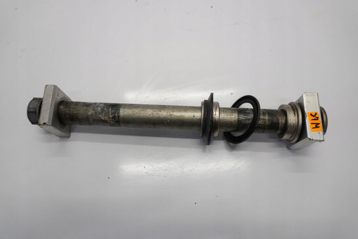 YAMAHA YZF-R1 RN19 07-08 Hinterachse Achse hinten Radachse rear axle 4