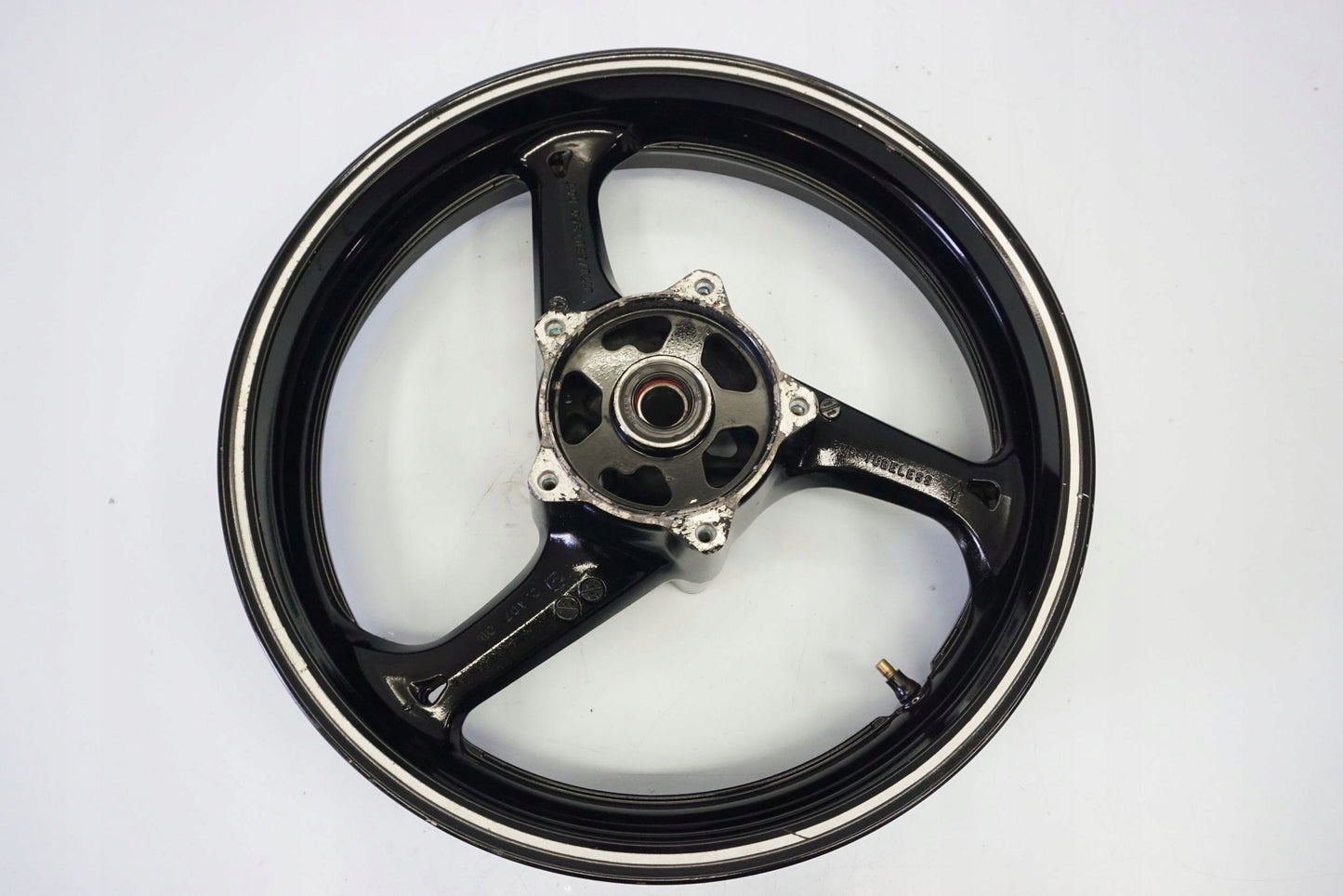 SUZUKI GSR 600 06-10 Felge vorne Wheel Vorderrad 10