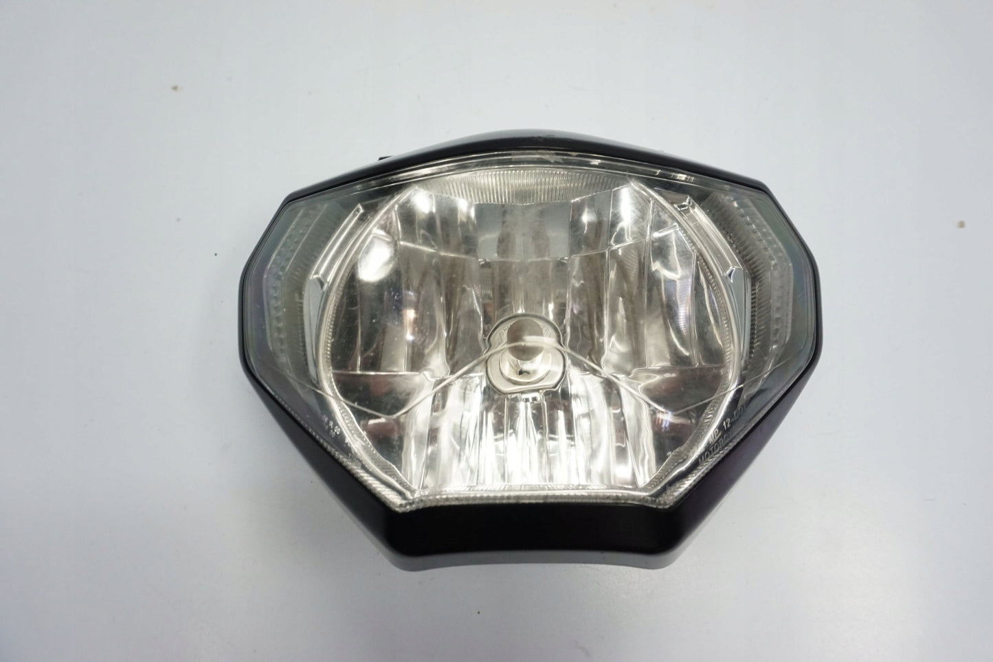 YAMAHA MT-09 13-16 Scheinwerfer Headlight 11