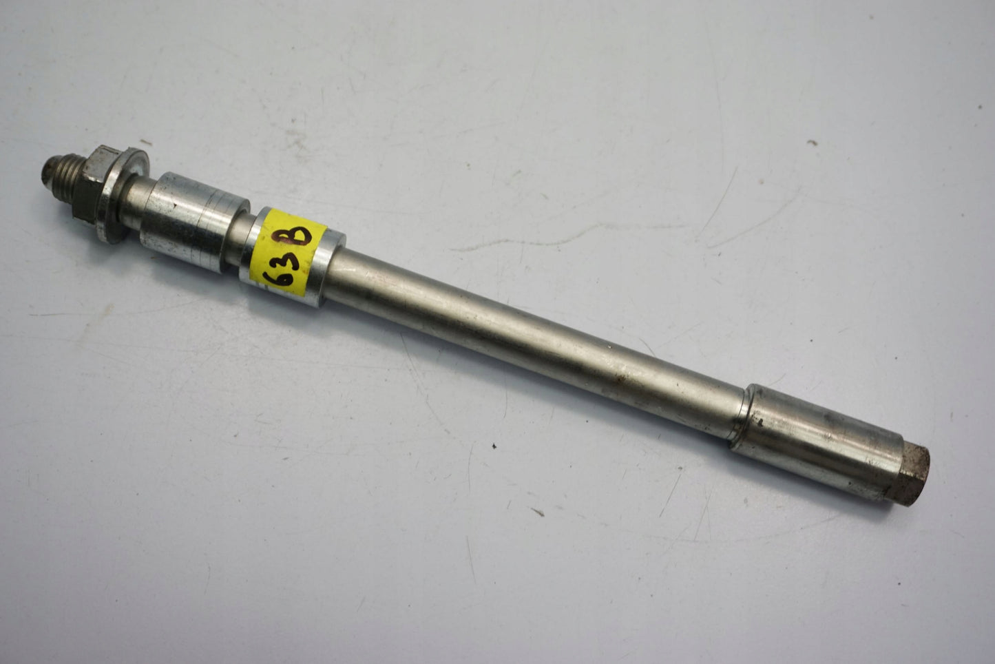 HONDA CB 125 R JC91 21- Vorderachse Achse vorne Radachse front axle 6