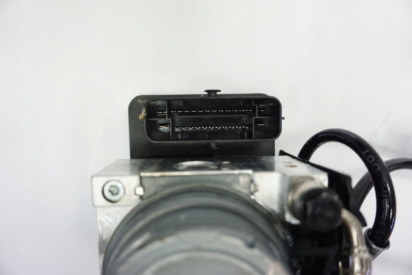 TRIUMPH TIGER 1200 XRT 18- ABS Pumpe Druckmodulator 10