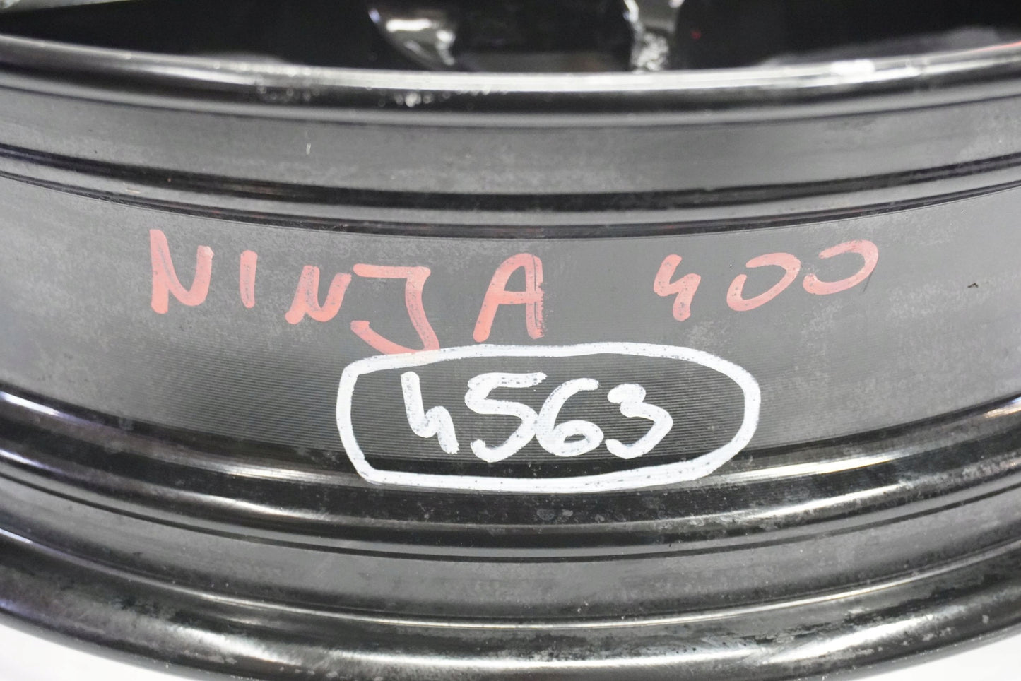 KAWASAKI NINJA 400 18-23 Felge hinten Wheel Hinterrad 10