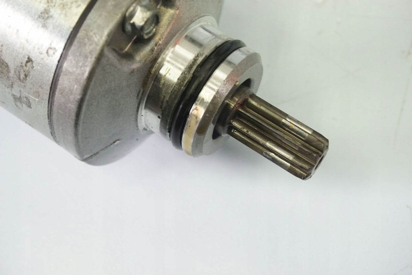 SUZUKI GSX-R 600 750 K8 K9 L0 Anlasser Starter Motor 6