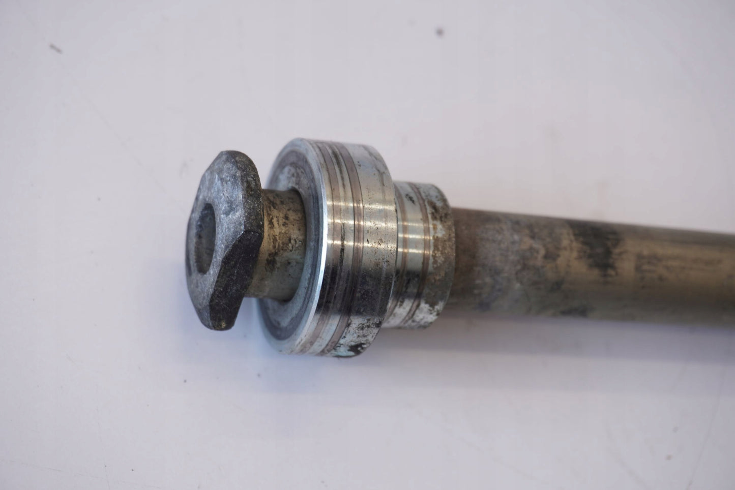 YAMAHA XSR-700 16-18 Hinterachse Achse hinten Radachse rear axle 7