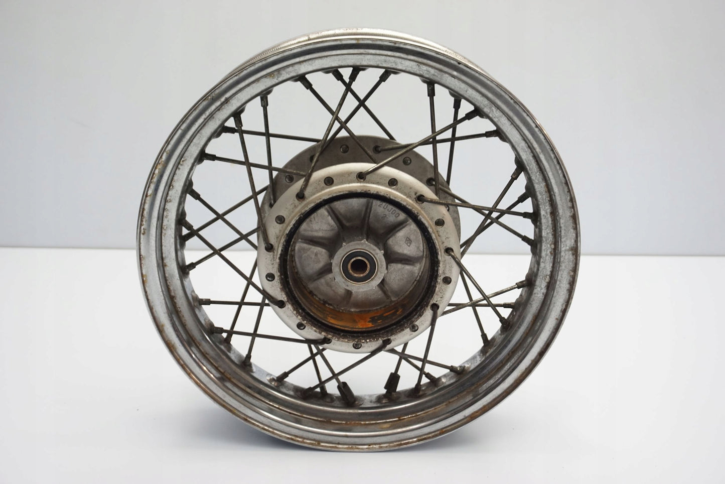 YAMAHA XVS 125 DRAG STAR 97-04 Felge hinten Wheel Hinterrad 10