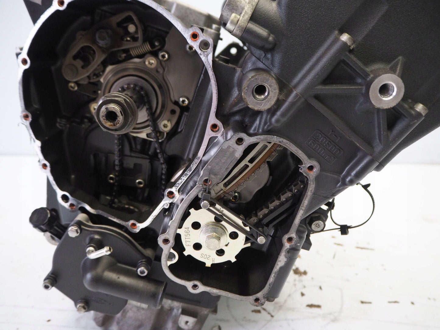 YAMAHA XJ6 N 09-16 Motor Motorblock Engine 2