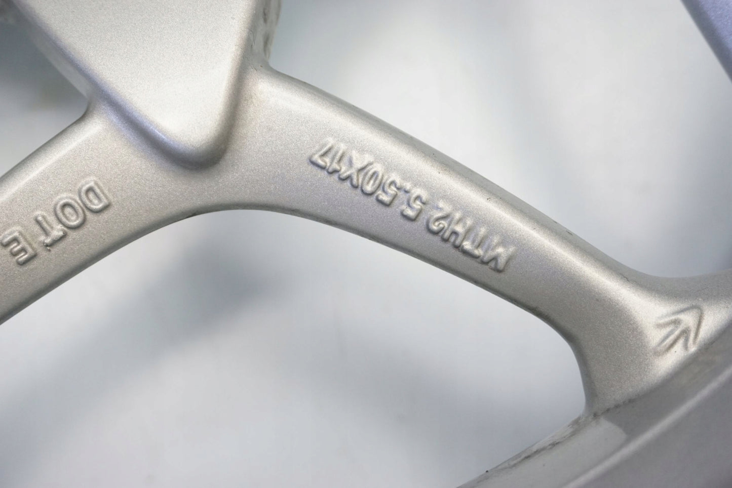 BMW R 1200 RT K26 10-13 Felge hinten Wheel Hinterrad 11