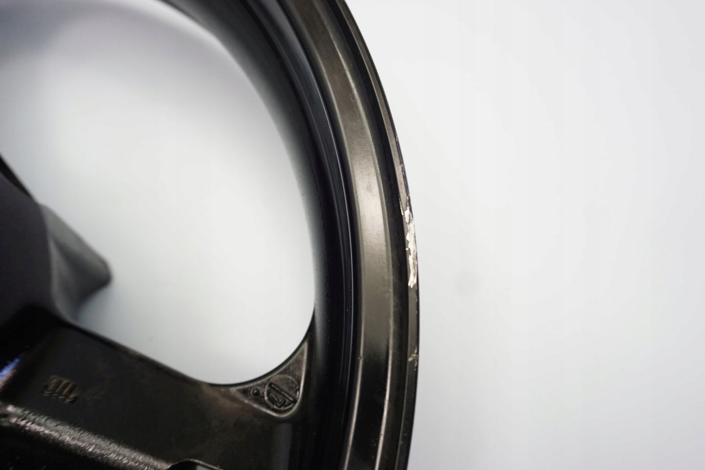 SUZUKI DL 650 V-STROM 04-11 Felge hinten Wheel Hinterrad 11