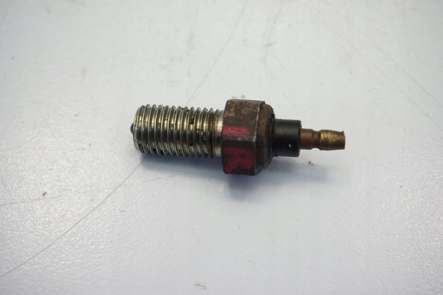 YAMAHA YZF-R6 RJ05 RJ09 03-05 Leerlaufschalter Gangsensor Neutral Switch 4