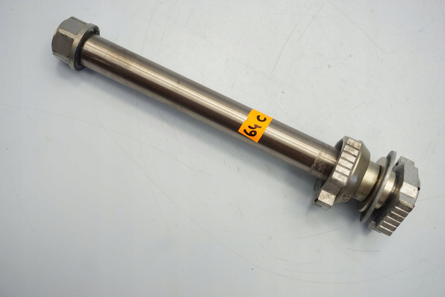 KTM 690 DUKE 16-19 Hinterachse Achse hinten Radachse rear axle 6