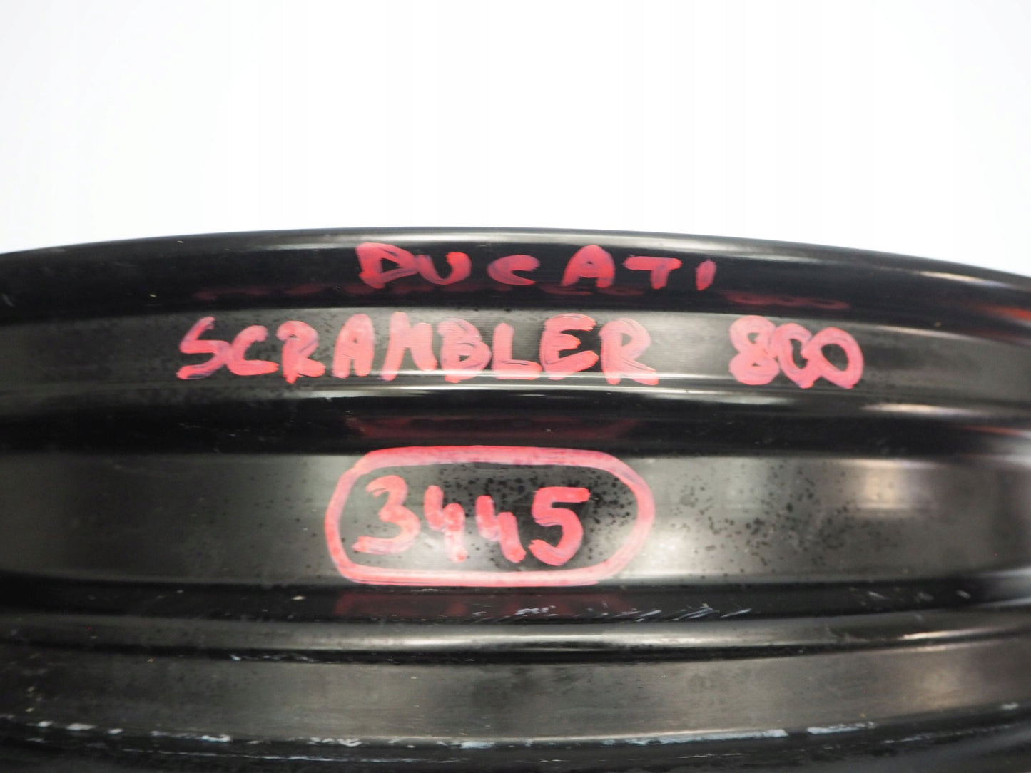 DUCATI SCRAMBLER 800 Felge vorne Wheel Vorderrad 10