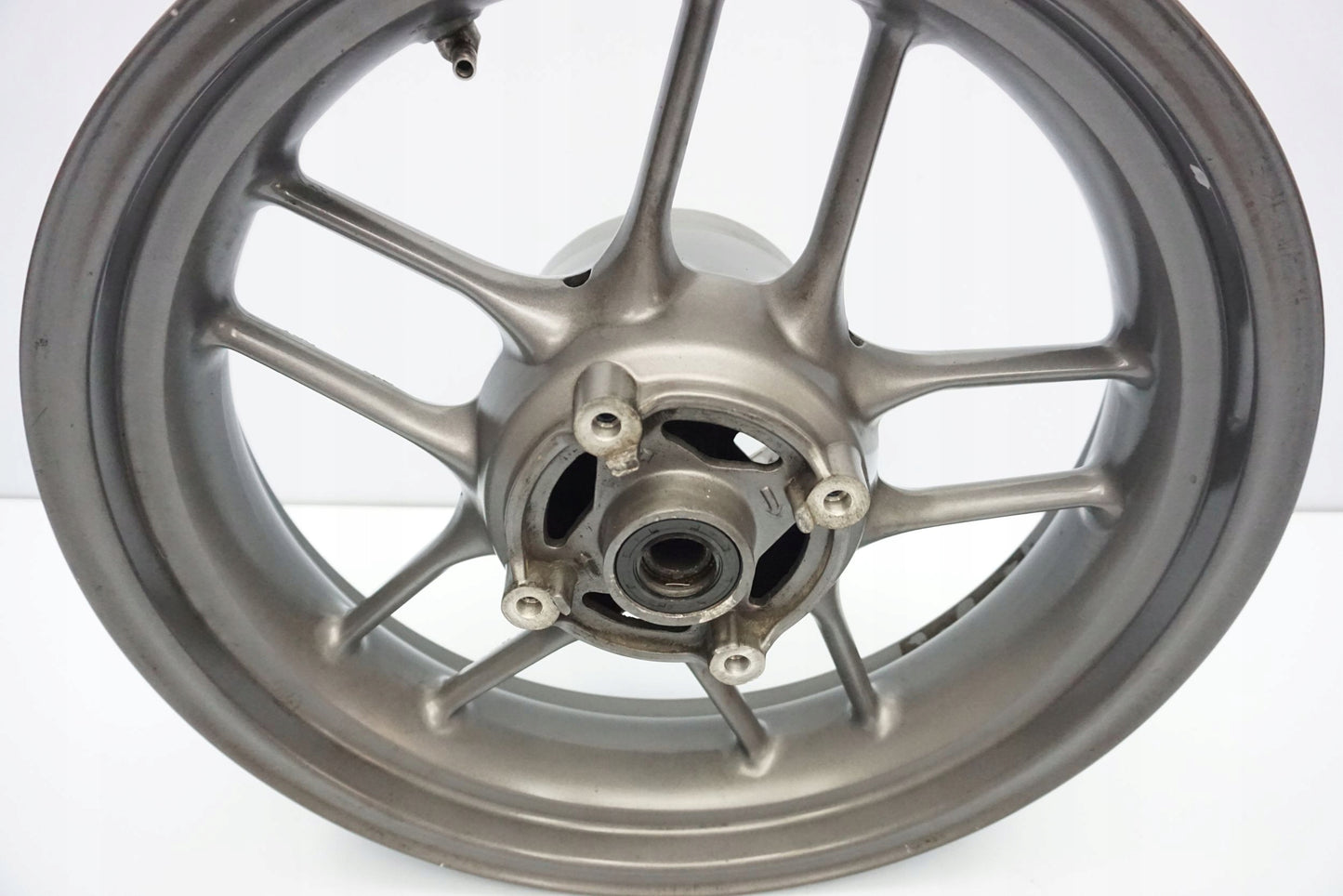 TRIUMPH TIGER 800 10-17 Felge hinten Wheel Hinterrad 10