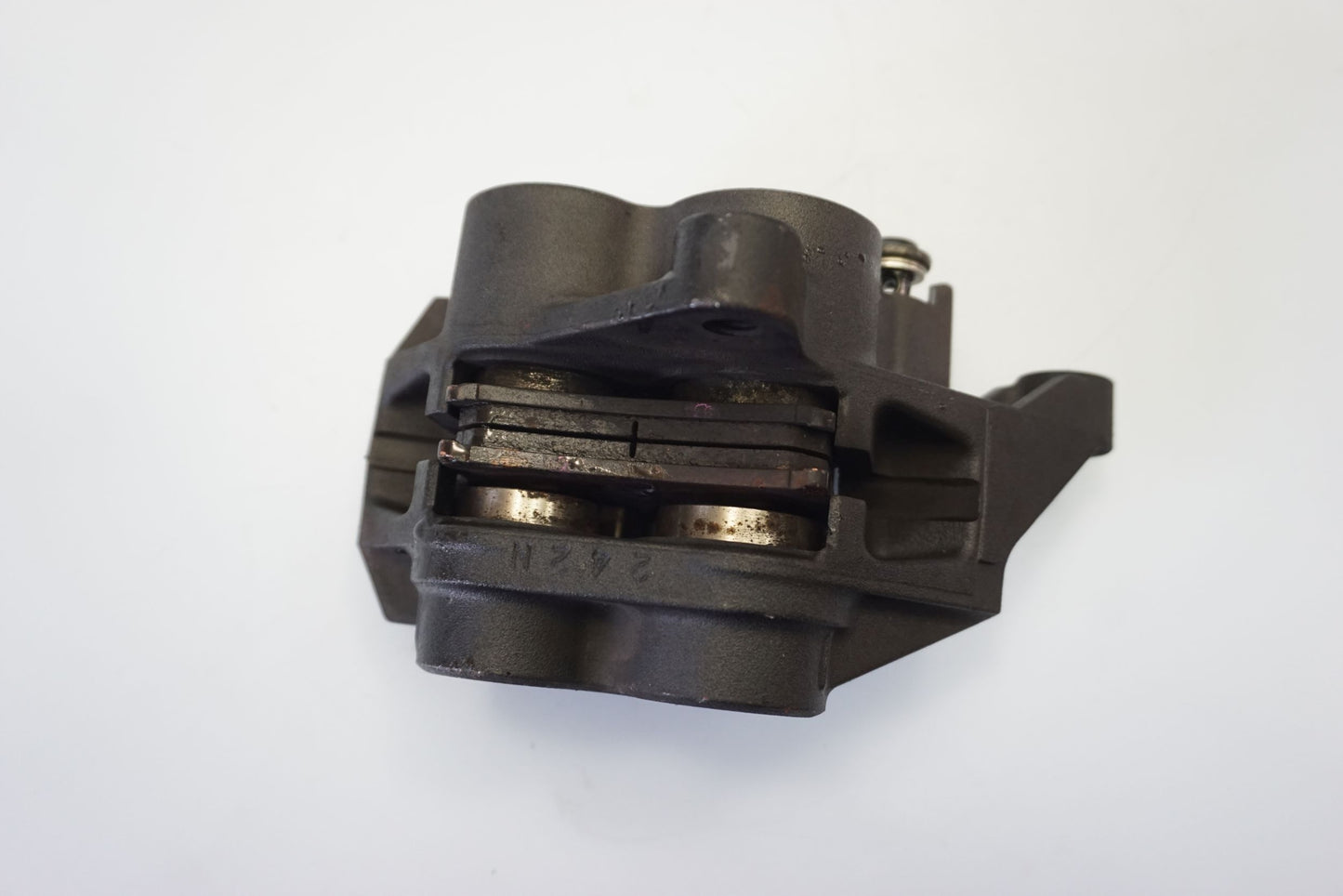 YAMAHA T-MAX 530 12-15 Bremse Bremssattel Bremszange vorne rechts 5