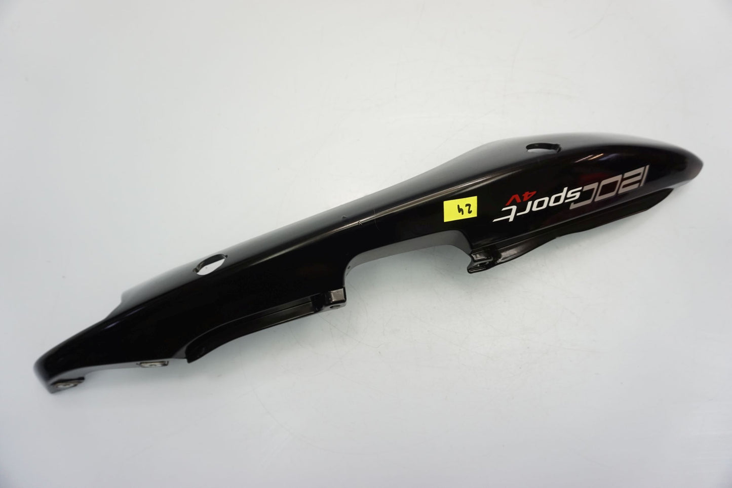 MOTO GUZZI 1200 SPORT V4 06-13 Heckverkleidung Verkleidung Heck rechts 9