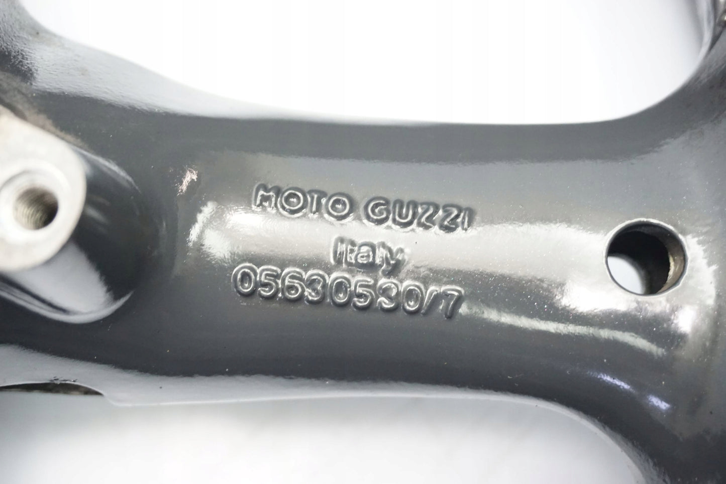 MOTO GUZZI 1200 SPORT V4 06-13 Felge hinten Wheel Hinterrad 10