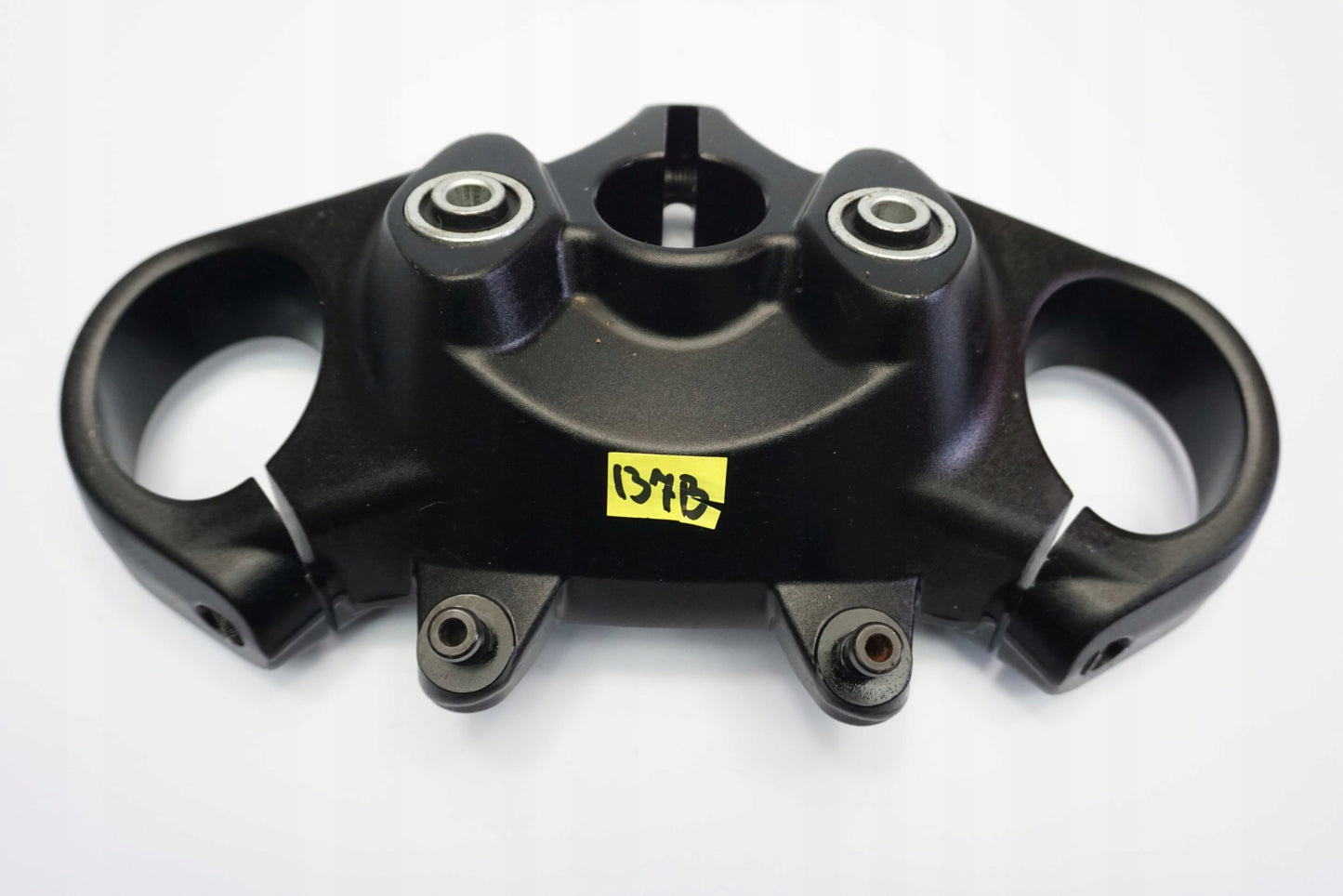 DUCATI DIAVEL 1200 obere Gabelbrücke Triple Clamp oben 6