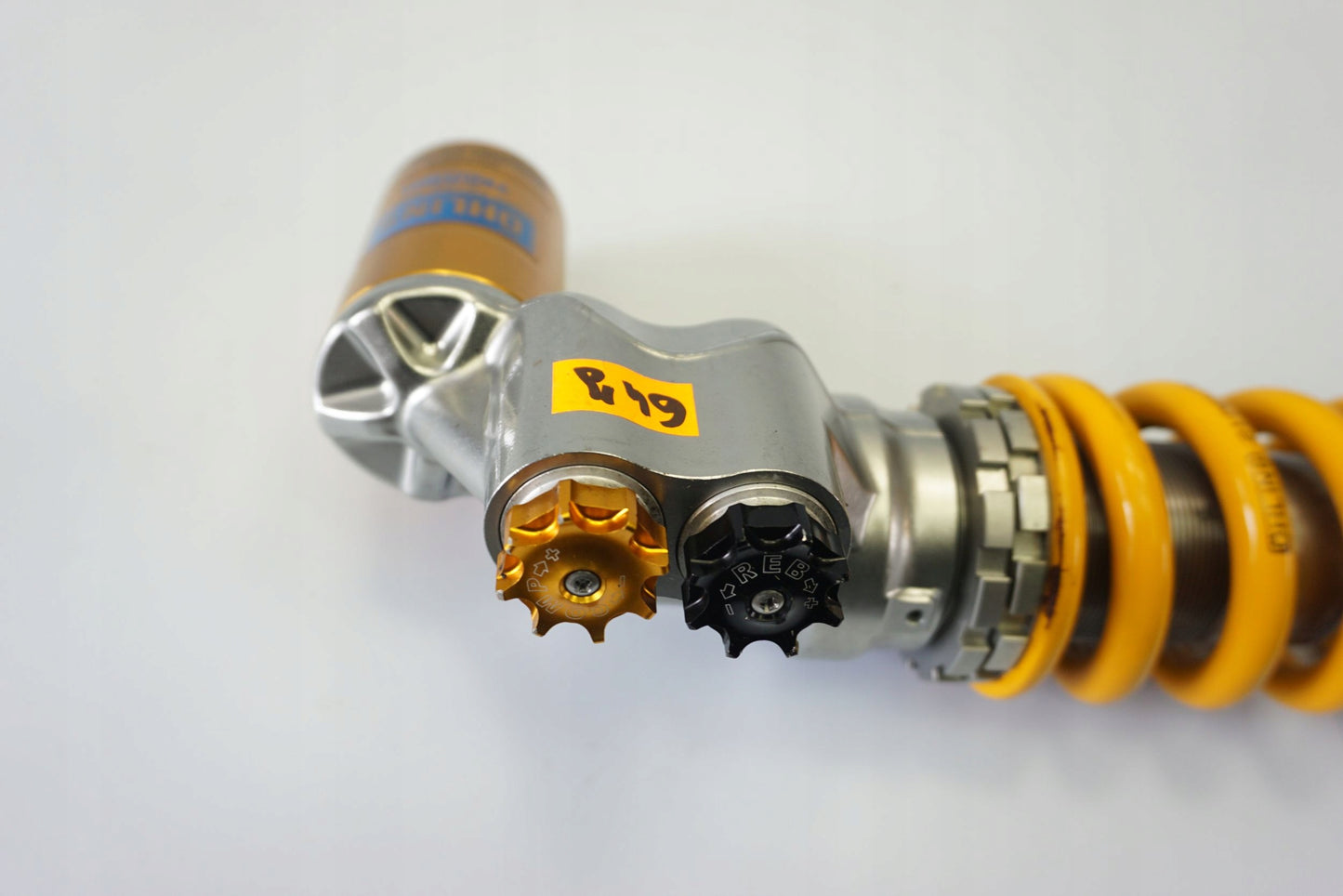 TRIUMPH SPEED TRIPLE 1050 RS 18-20 Öhlins Stoßdämpfer Federbein shock absorber 3