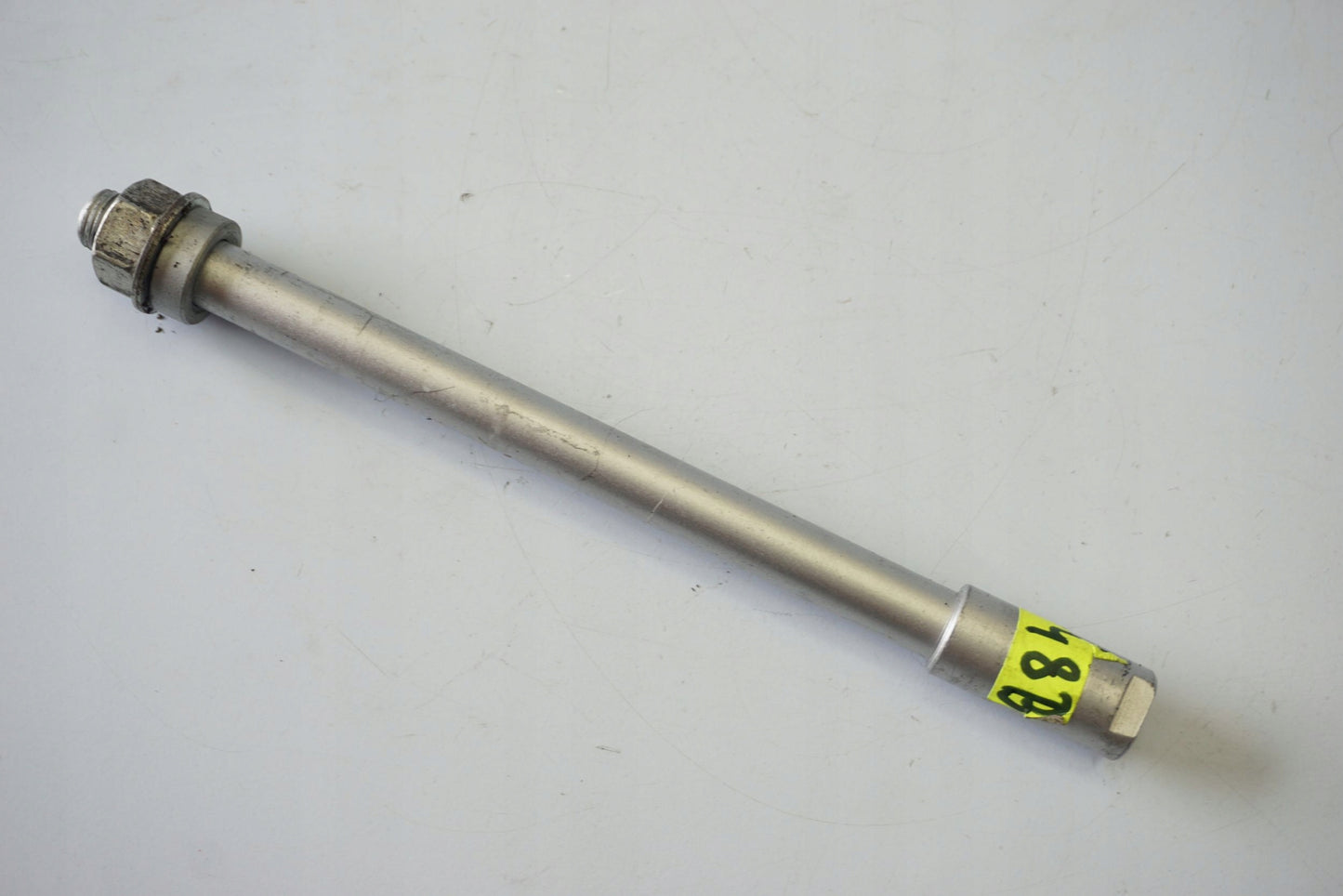 APRILIA RS4 50 10- Vorderachse Achse vorne Radachse front axle 6