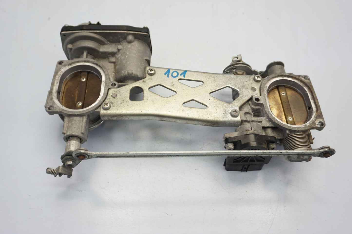 DUCATI DIAVEL 1200 Einspritzanlage Drosselklappe Injection 6