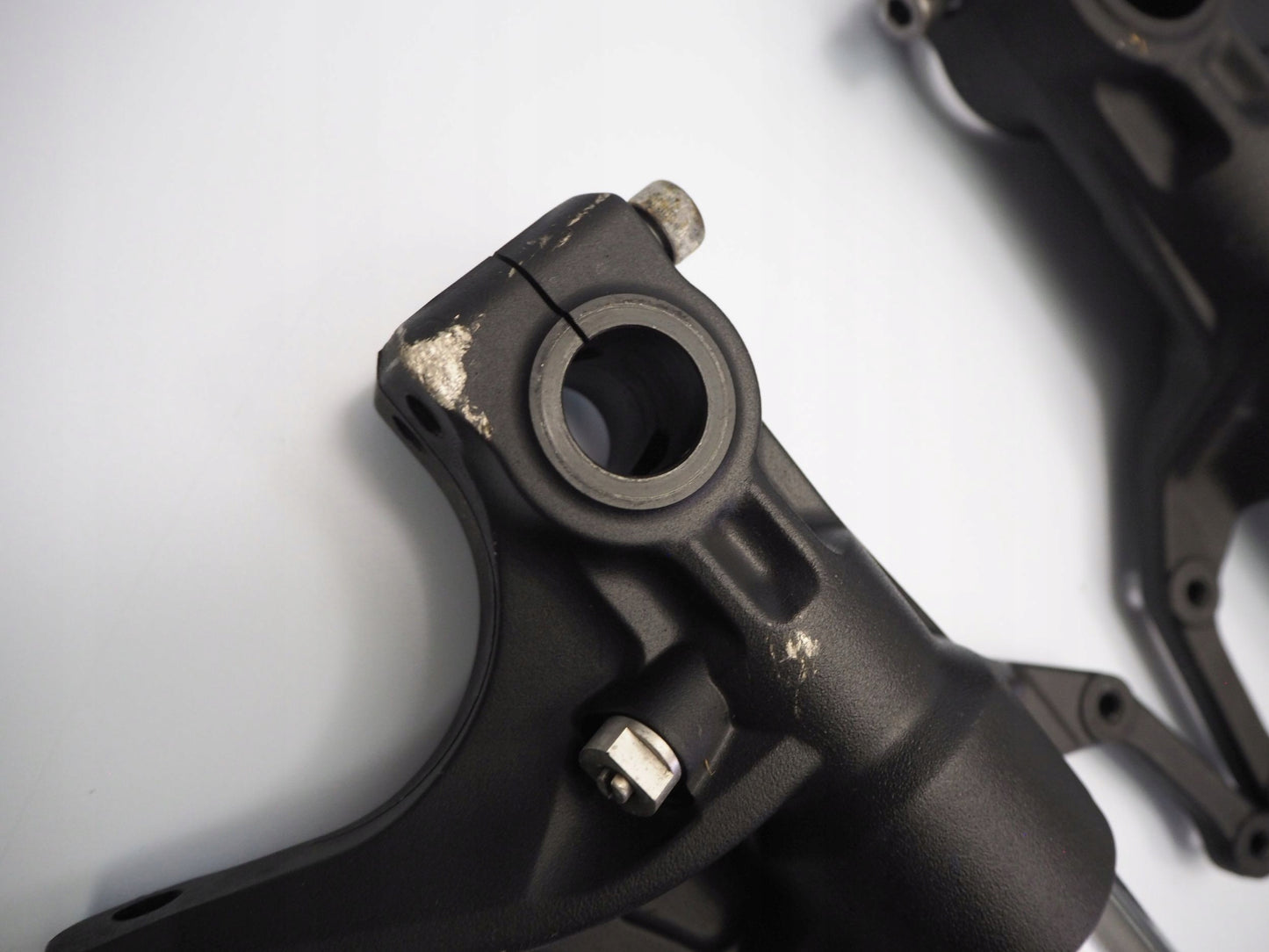 YAMAHA YZF-R1 RN12 04-06 Gabel Gabelholme Fork 11