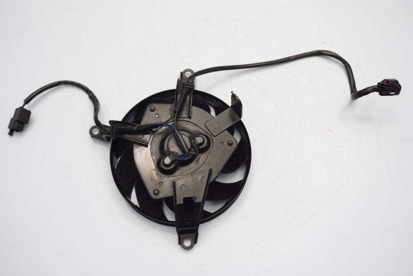 KAWASAKI KLV 1000 DL 1000 V-STROM Lüfter Ventilator Kühlerlüfter 2