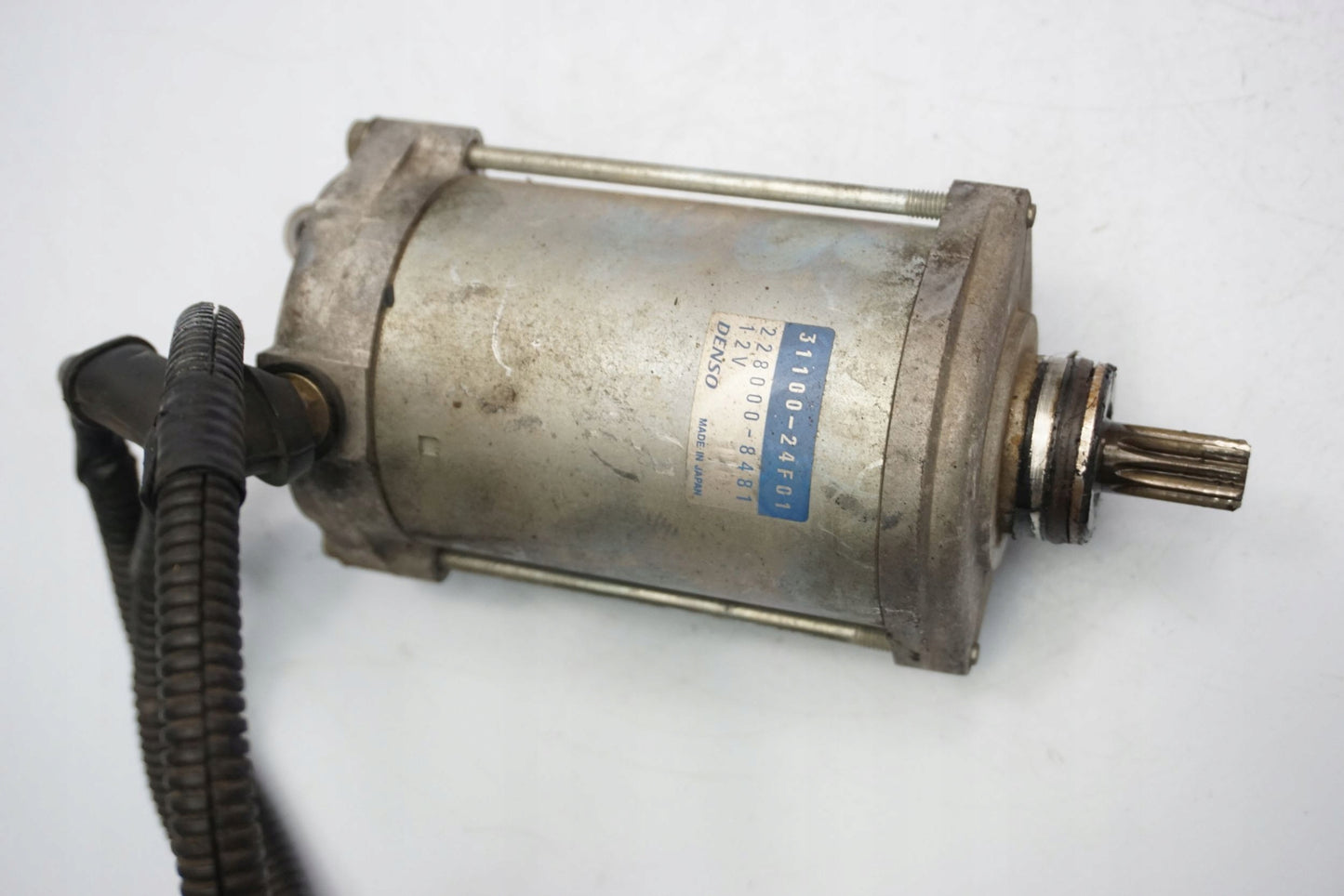 SUZUKI GSX-R 1300 HAYABUSA 99-07 Anlasser Starter Motor 8