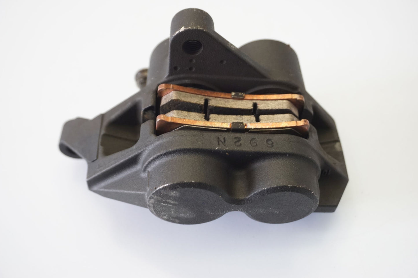 YAMAHA MT-07 13-17 Bremse Bremssattel Bremszange vorne links 9