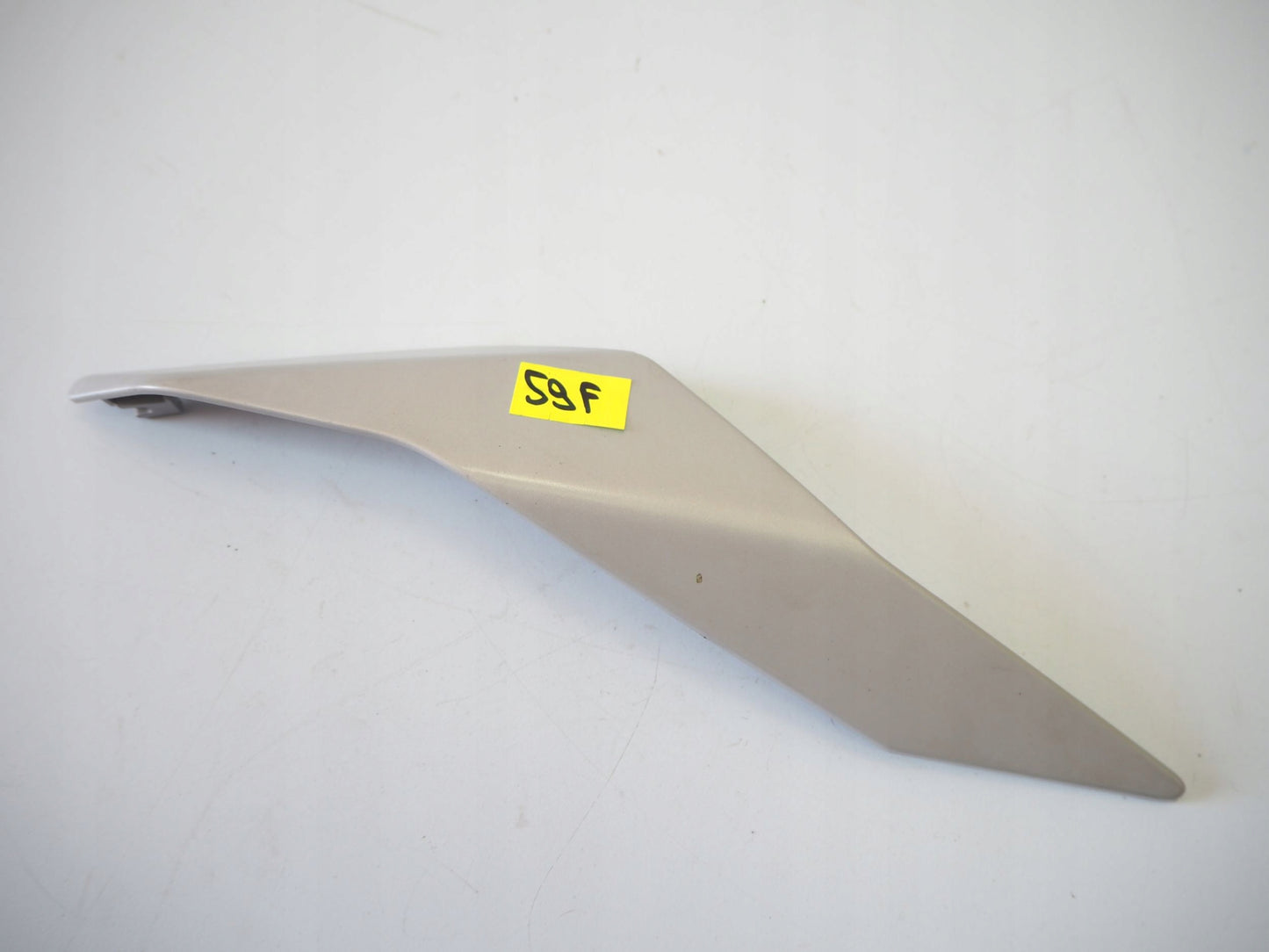 YAMAHA MT-10 16-21 Heckverkleidung Verkleidung Heck rechts 7