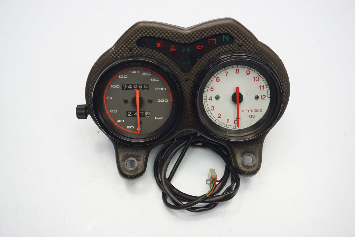 DUCATI MONSTER 600 94-01 Tacho Tachometer Cockpit Speedometer 16