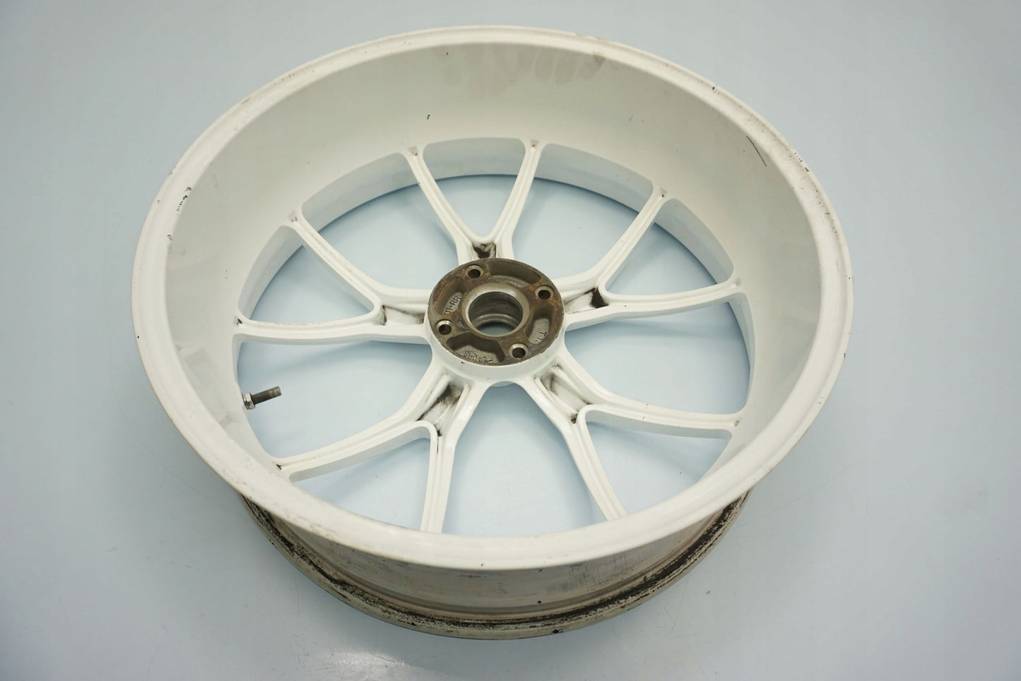 DUCATI HYPERMOTARD 796 10-13 Felge hinten Wheel Hinterrad 9