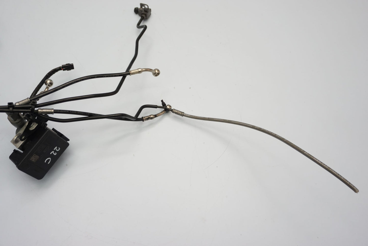 TRIUMPH SPEED TRIPLE 1050 RS ABS Pumpe Druckmodulator 8