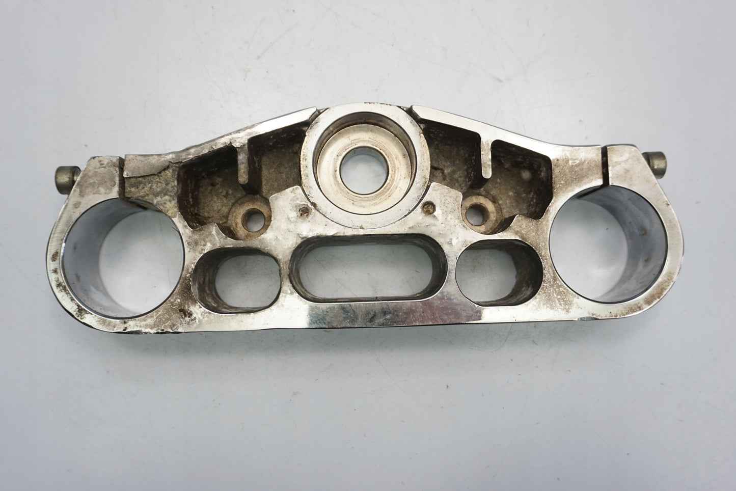 HYOSUNG GV 650 AQUILA 05-11 obere Gabelbrücke Triple Clamp oben 7