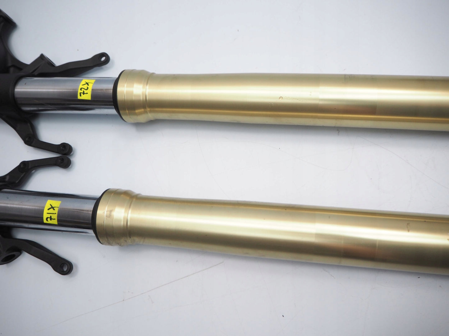 YAMAHA YZF-R1 RN12 04-06 Gabel Gabelholme Fork 12