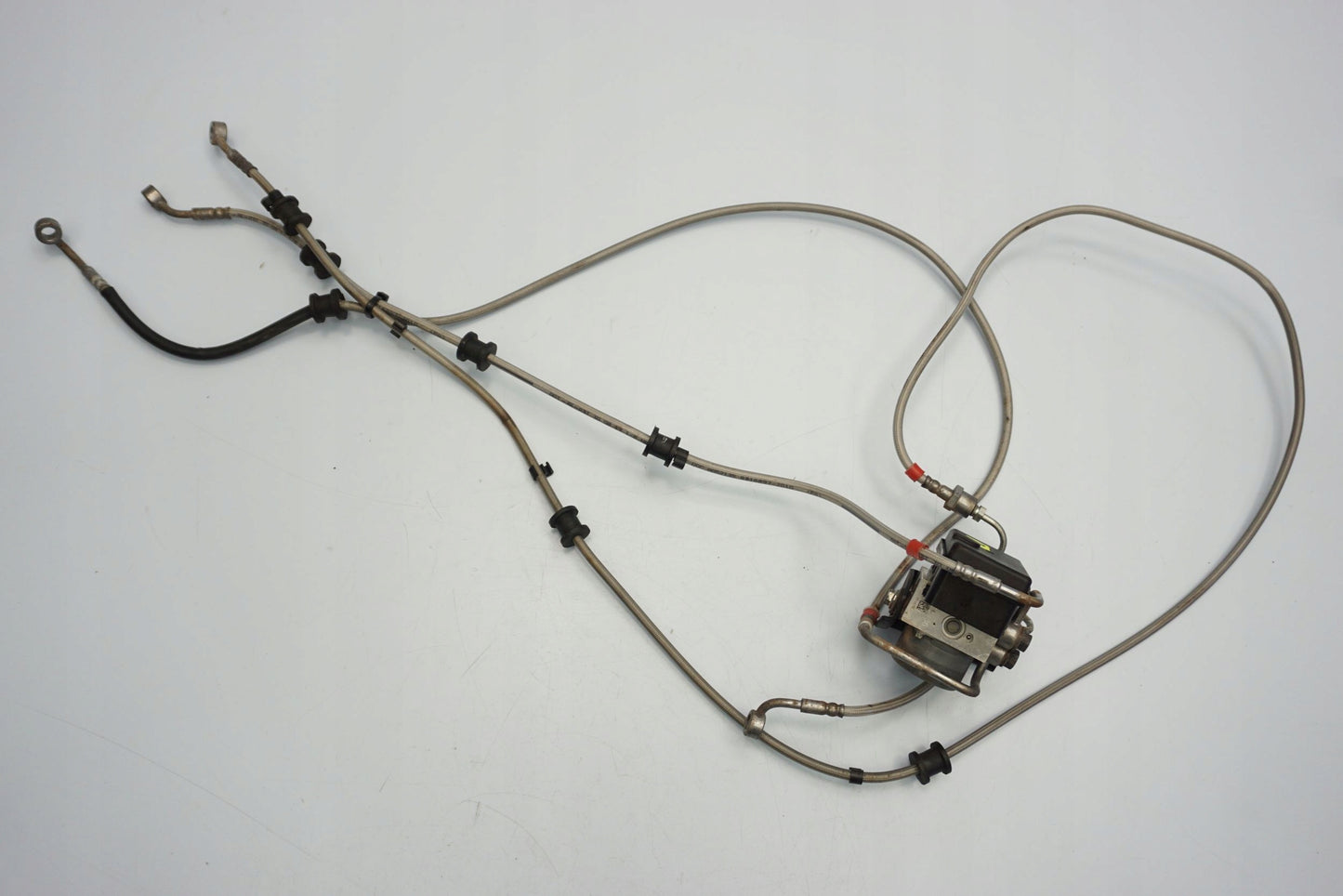 ROYAL ENFIELD HIMALAYAN 400 ABS Pumpe Druckmodulator 10